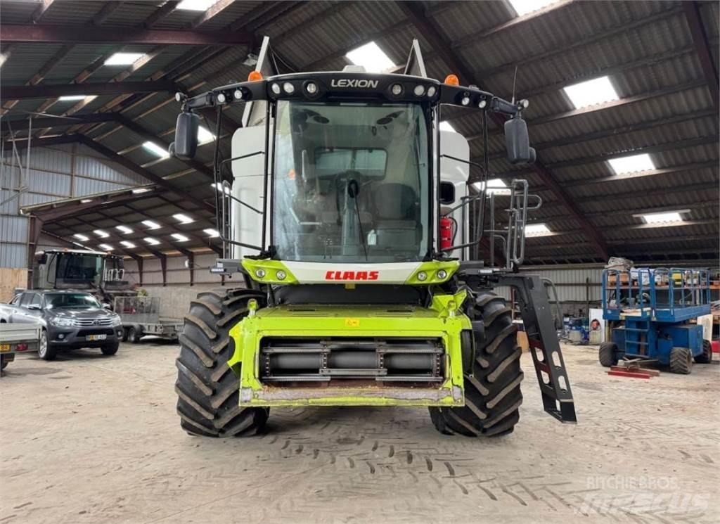 CLAAS Lexion 6700 Ražas novākšanas kombaini