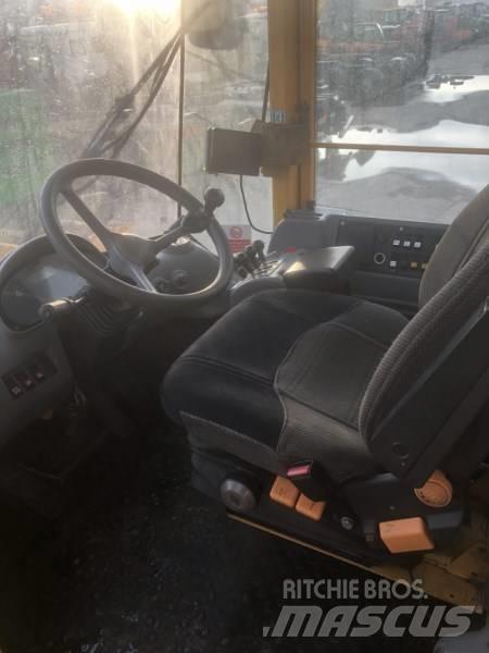 Volvo L 110 E Iekrāvēji uz riteņiem
