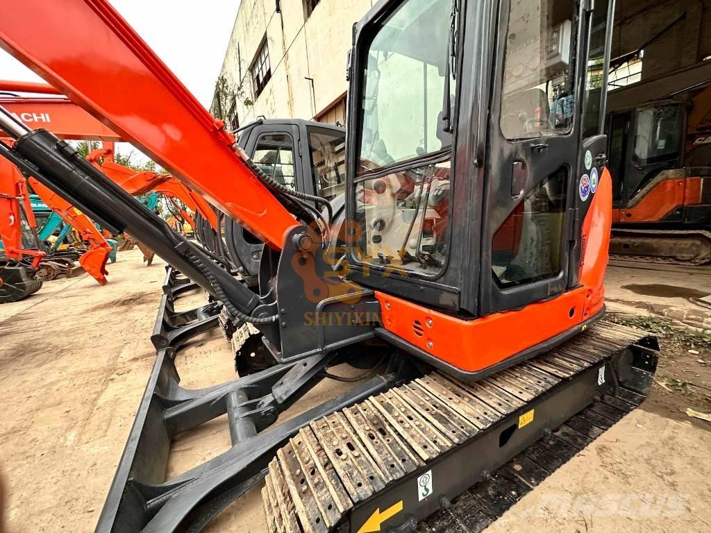 Hitachi ZX 68USR-5A Mini ekskavatori < 7 t