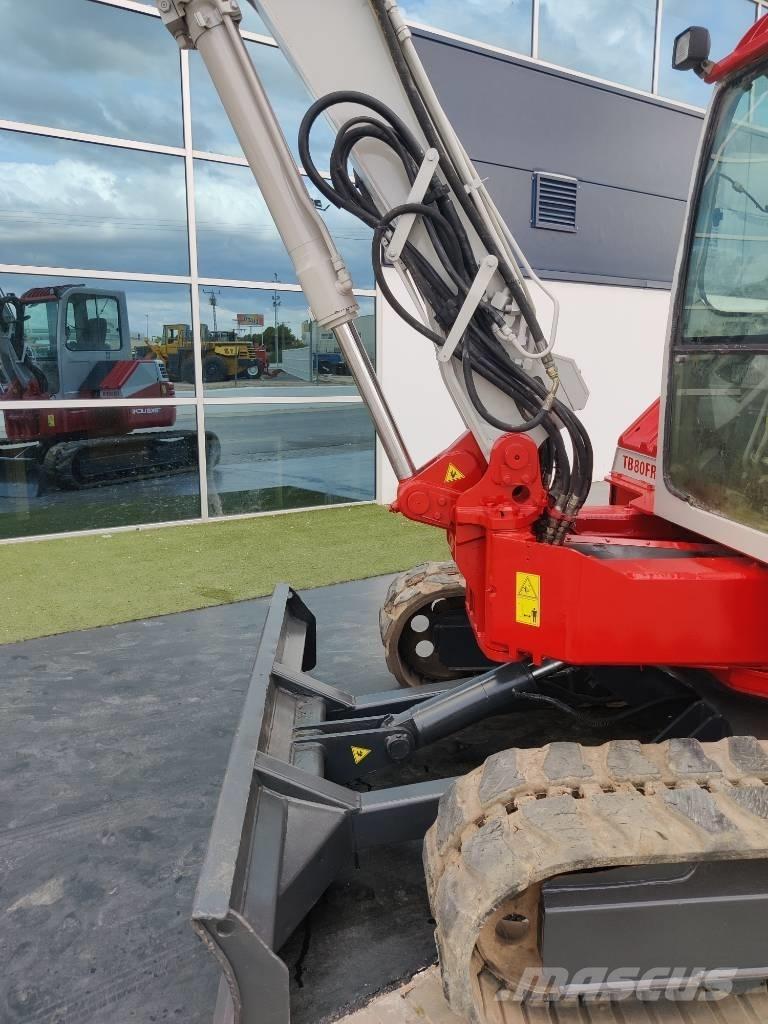 Takeuchi TB 80 FR Vidēja lieluma ekskavatori 7 t - 12 t
