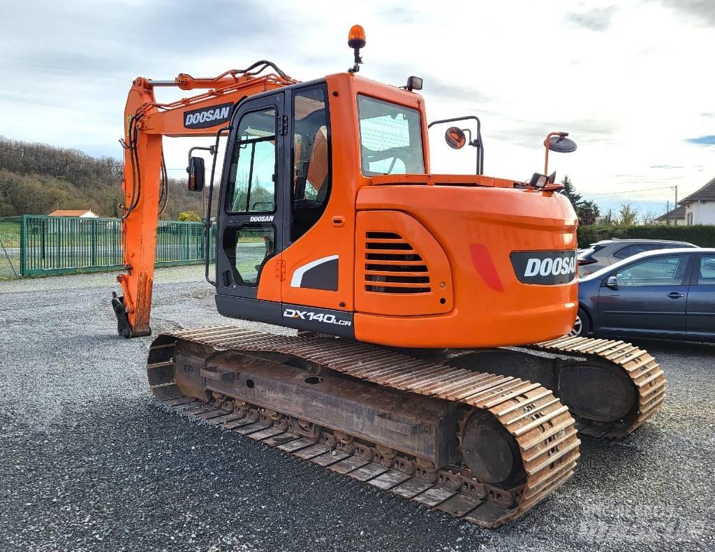 Doosan DX 140 LCR-3 Kāpurķēžu ekskavatori