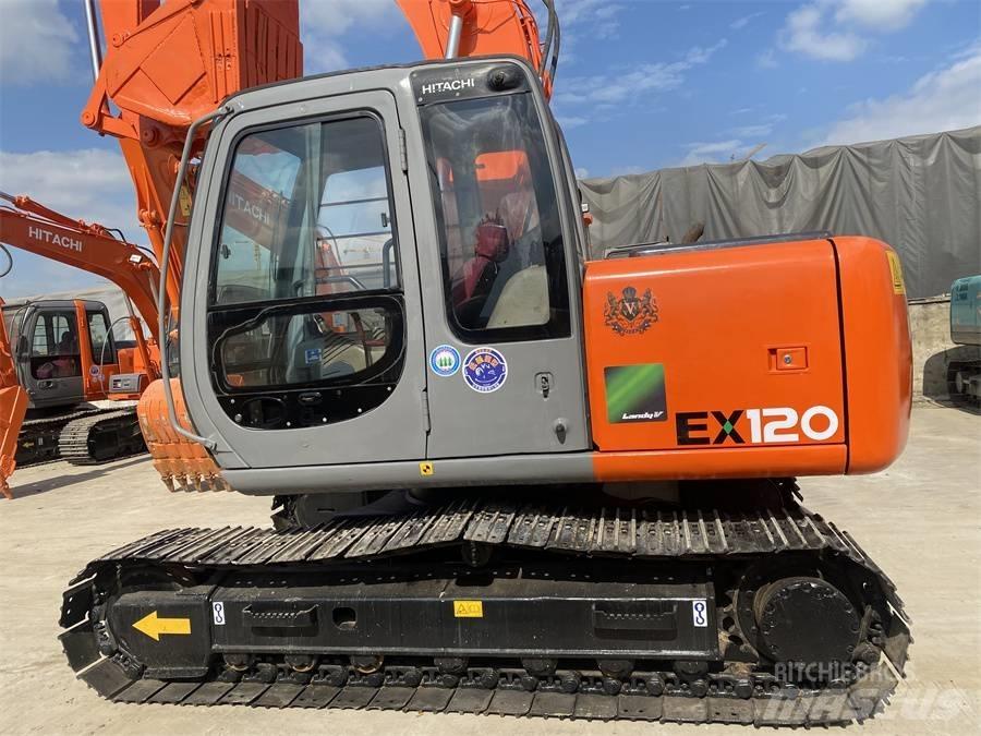 Hitachi EX120 Kāpurķēžu ekskavatori