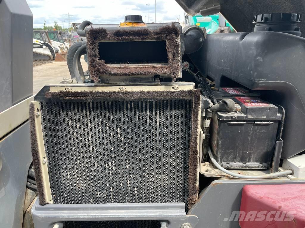 Dynapac CC1300 Divvalču grunts veltņi