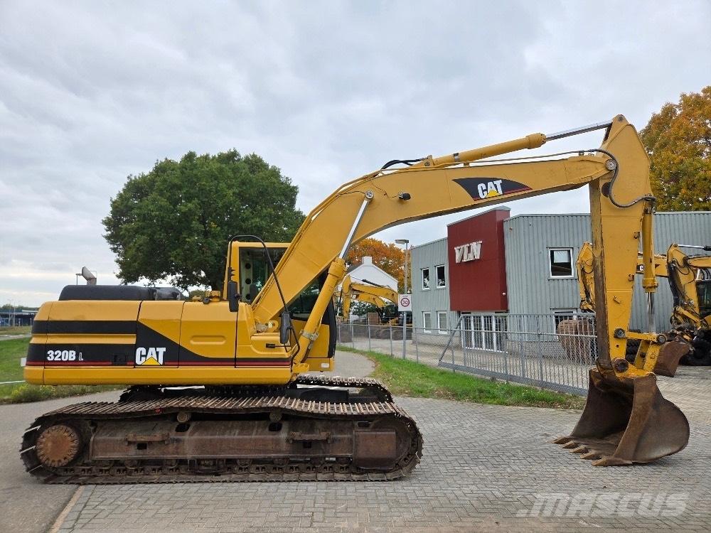 CAT 320BL Kāpurķēžu ekskavatori