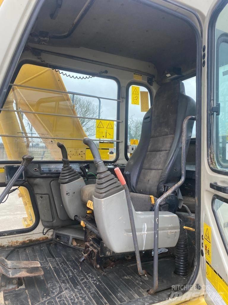 Kato HD 512 V Kāpurķēžu ekskavatori