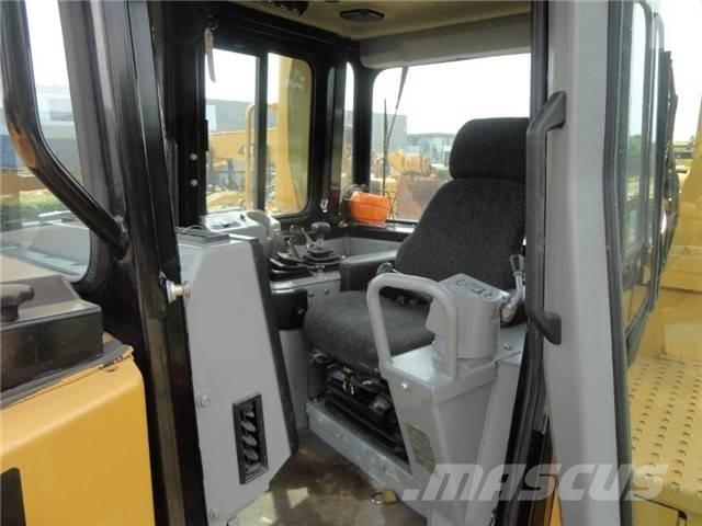 CAT D 8 R Kāpurķēžu buldozeri