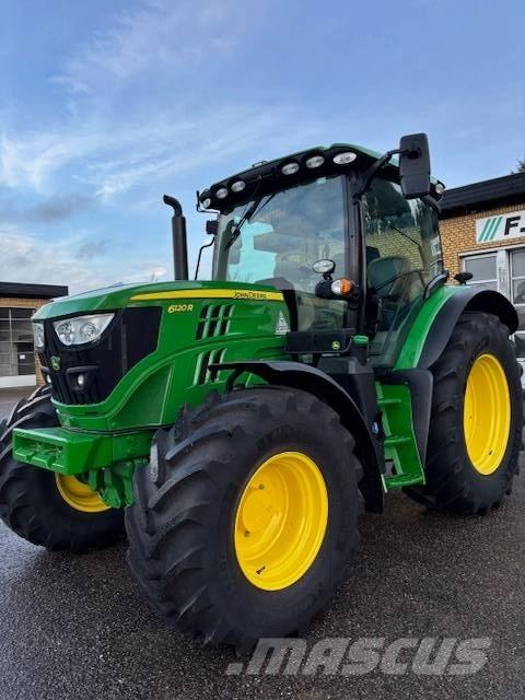 John Deere 6120 R Traktori