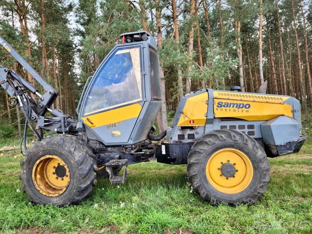 Sampo-Rosenlew 1046 Harvesteri