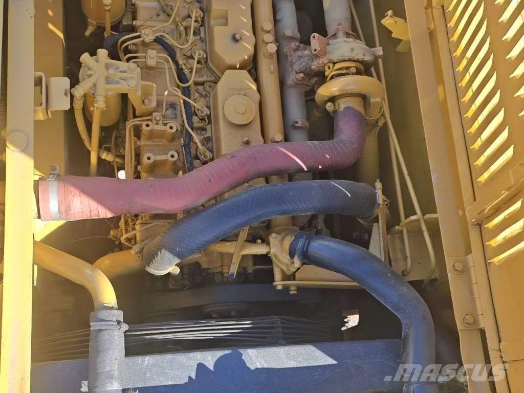 CAT 320 Kāpurķēžu ekskavatori