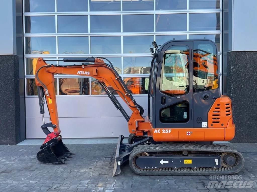 Atlas AC25F Mini ekskavatori < 7 t