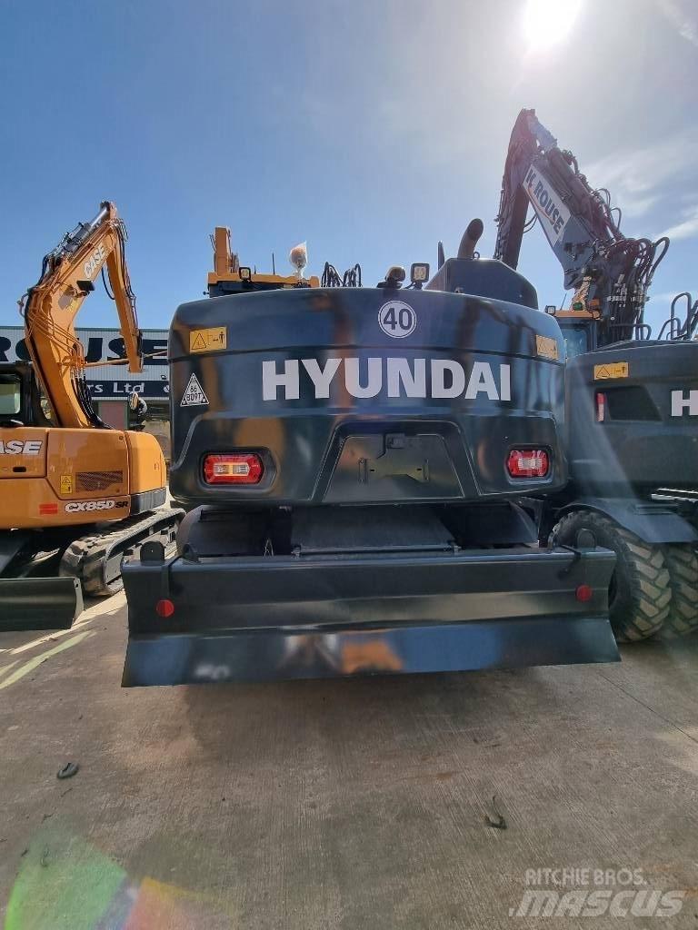 Hyundai HW140A Ekskavatori uz riteņiem