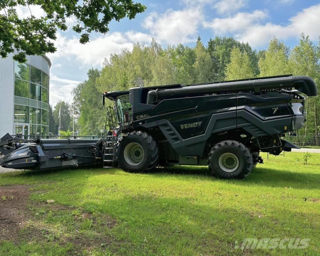 Fendt Ideal 7 Ražas novākšanas kombaini
