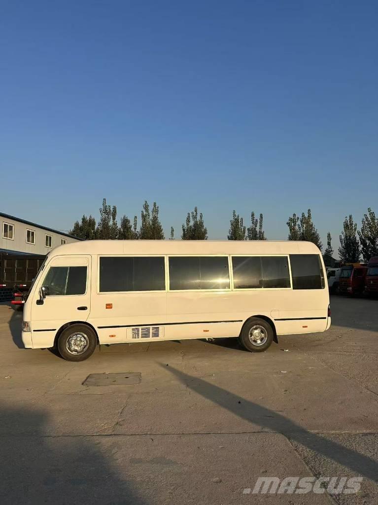 Toyota Coaster Starppilsētu autobusi