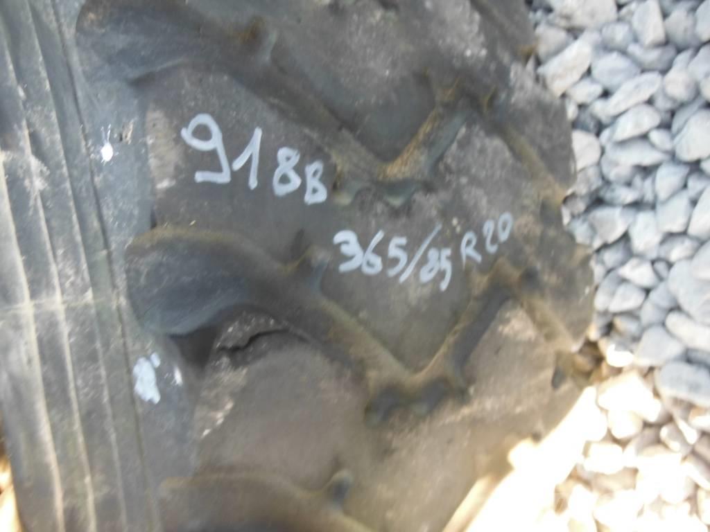 Michelin 365/85R20 Riepas, riteņi un diski