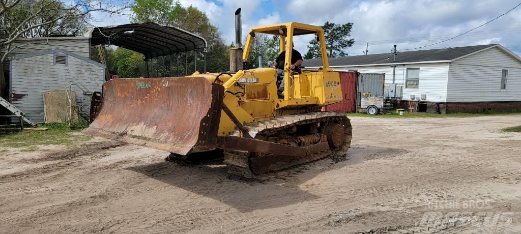 John Deere 850 B Kāpurķēžu buldozeri