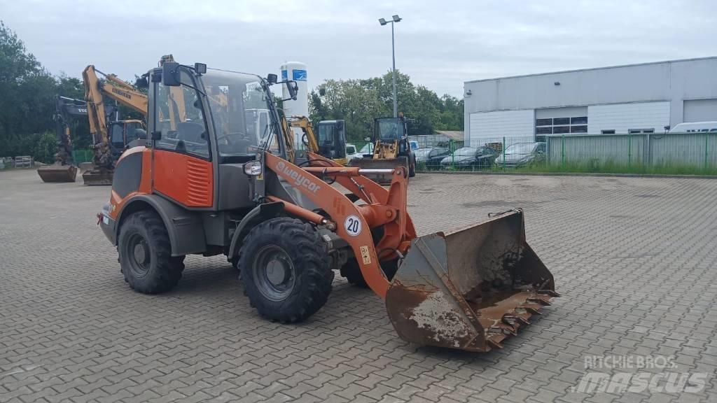Atlas 60 E Iekrāvēji uz riteņiem