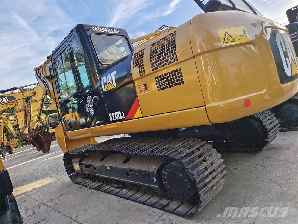 CAT 320 D Kāpurķēžu ekskavatori