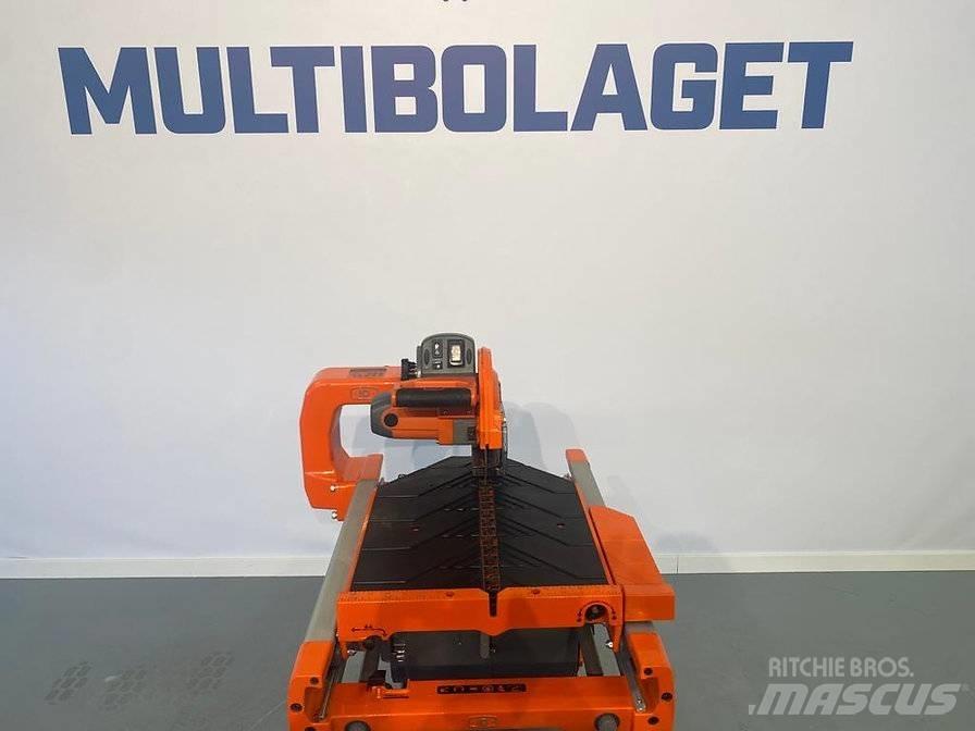  iQ Power iQTS244 Akmens un betona zāģi