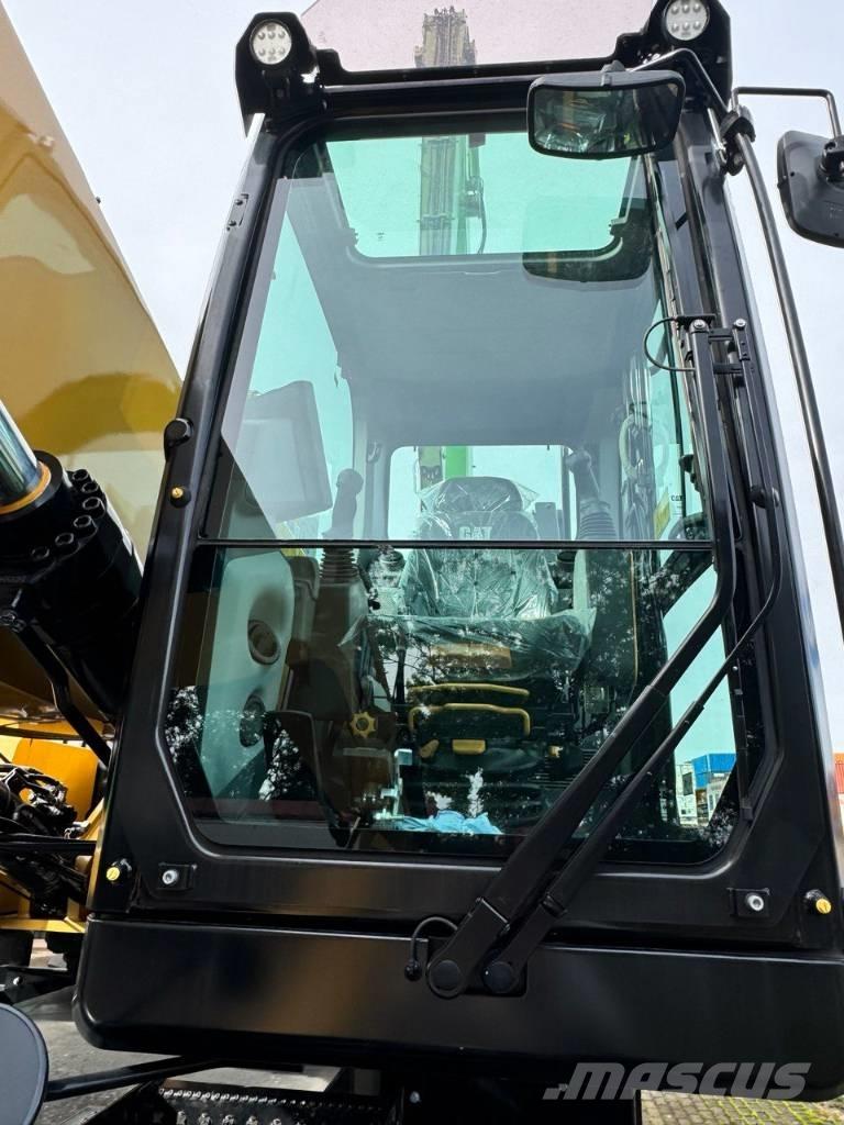 CAT MH 3040 Industriālie iekrāvēji