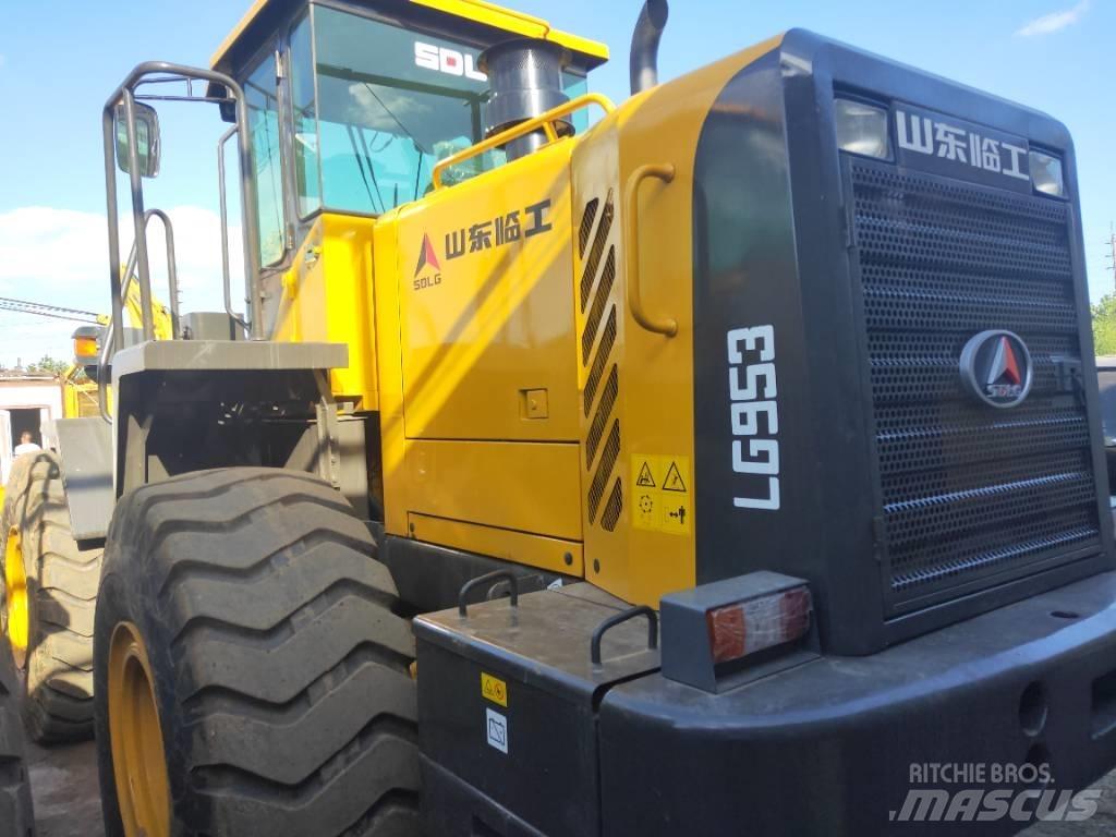SDLG 953L Iekrāvēji uz riteņiem