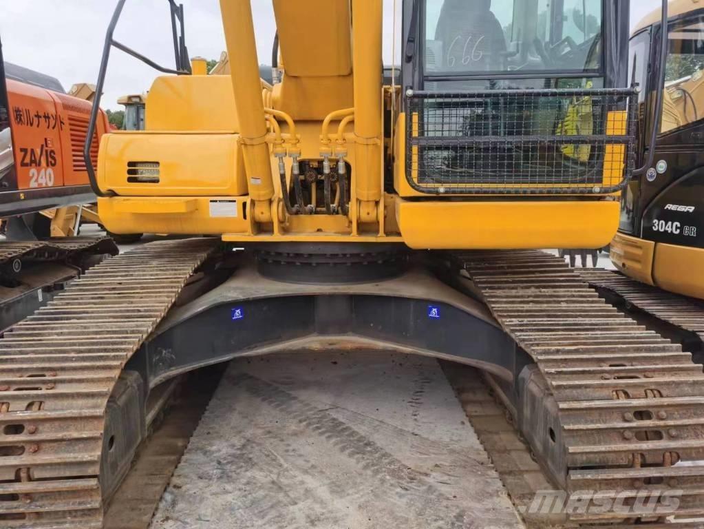 Komatsu PC 200-8 Kāpurķēžu ekskavatori