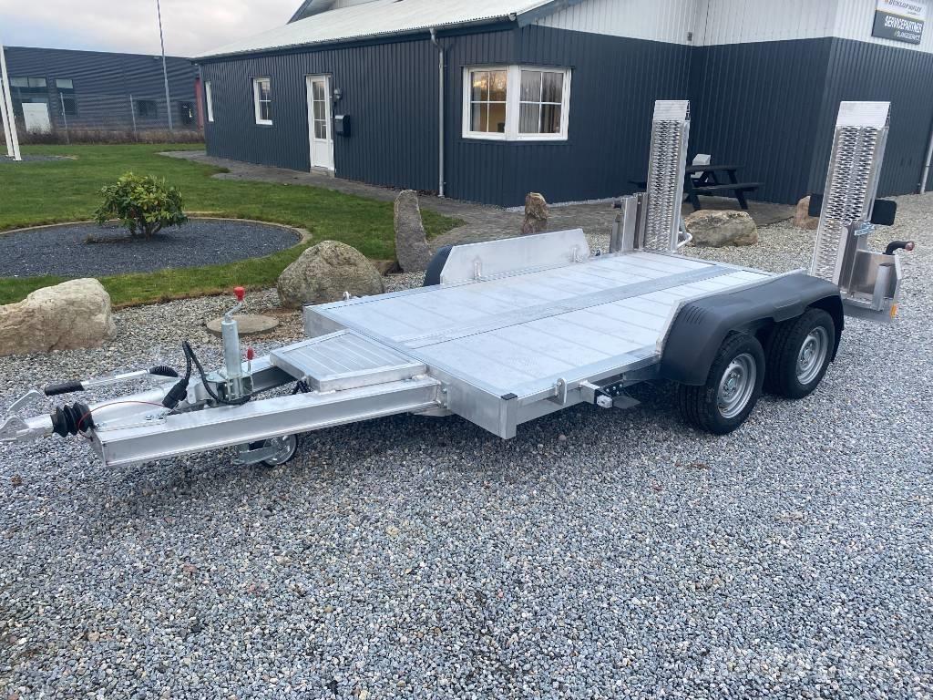 CLM ALUMINIUM FLY 35 Mazgabarīta treileri