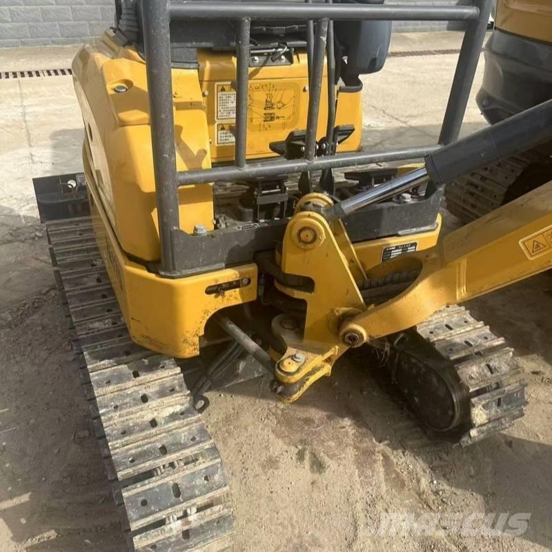 XCMG XE 17 U Kāpurķēžu ekskavatori