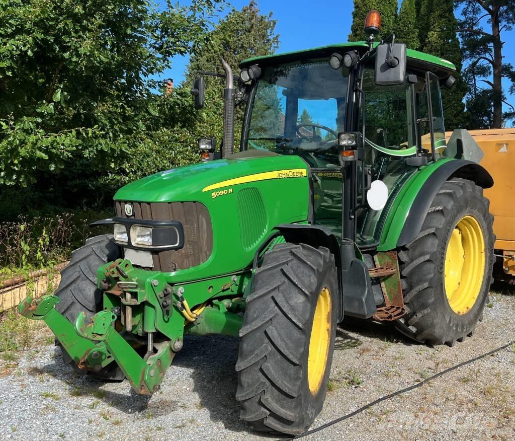 John Deere 5090 R Traktori