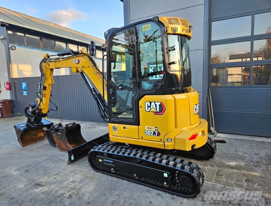CAT 302.7 CR Mini ekskavatori < 7 t