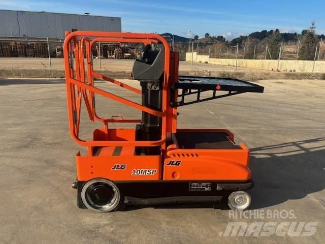 JLG 10 MSP Vertikālie pacēlāji