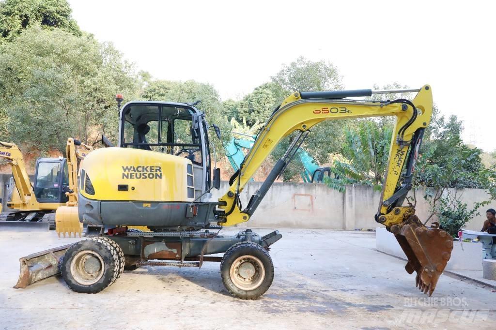 Wacker Neuson 6503 Ekskavatori uz riteņiem