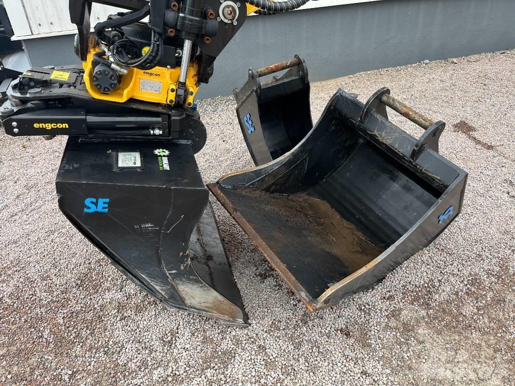 Komatsu PC78US-11E0 Vidēja lieluma ekskavatori 7 t - 12 t