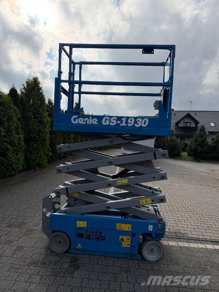 Genie GS 1930 Šķerveida pacēlāji