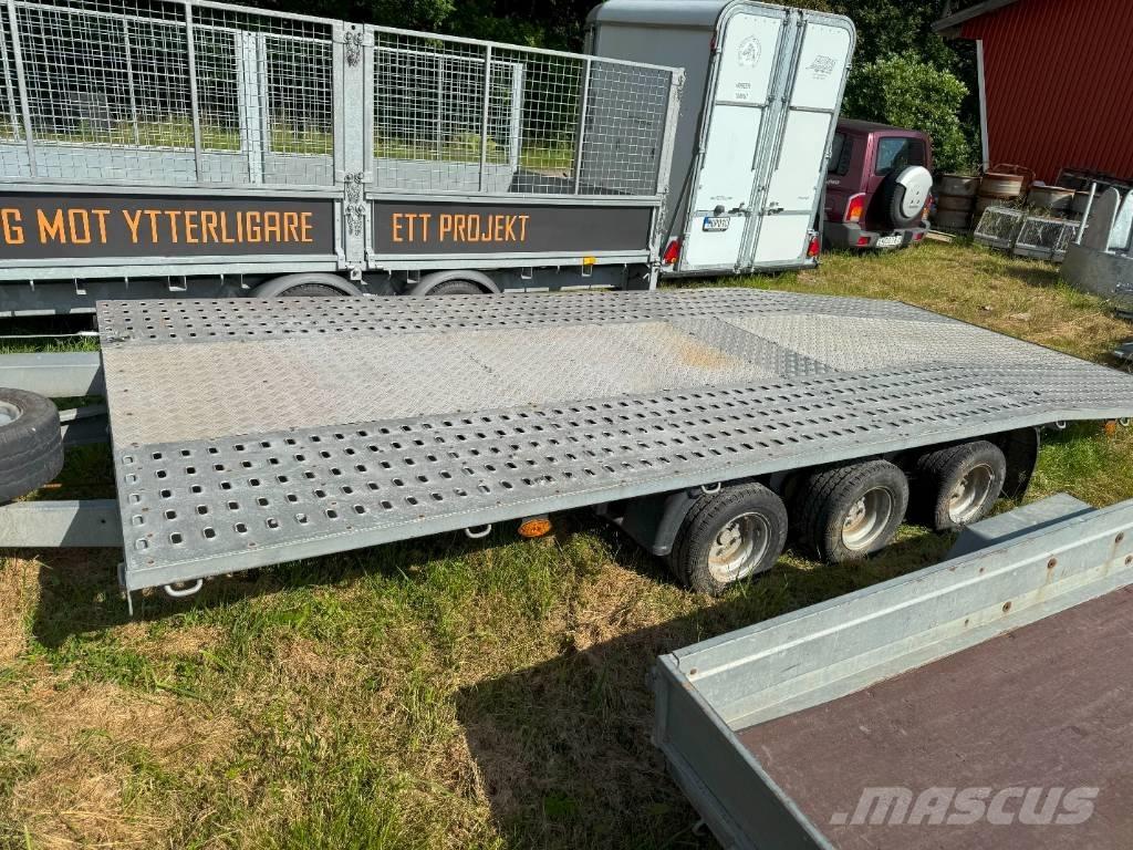 NIEWIADOW 02 Zemie treileri