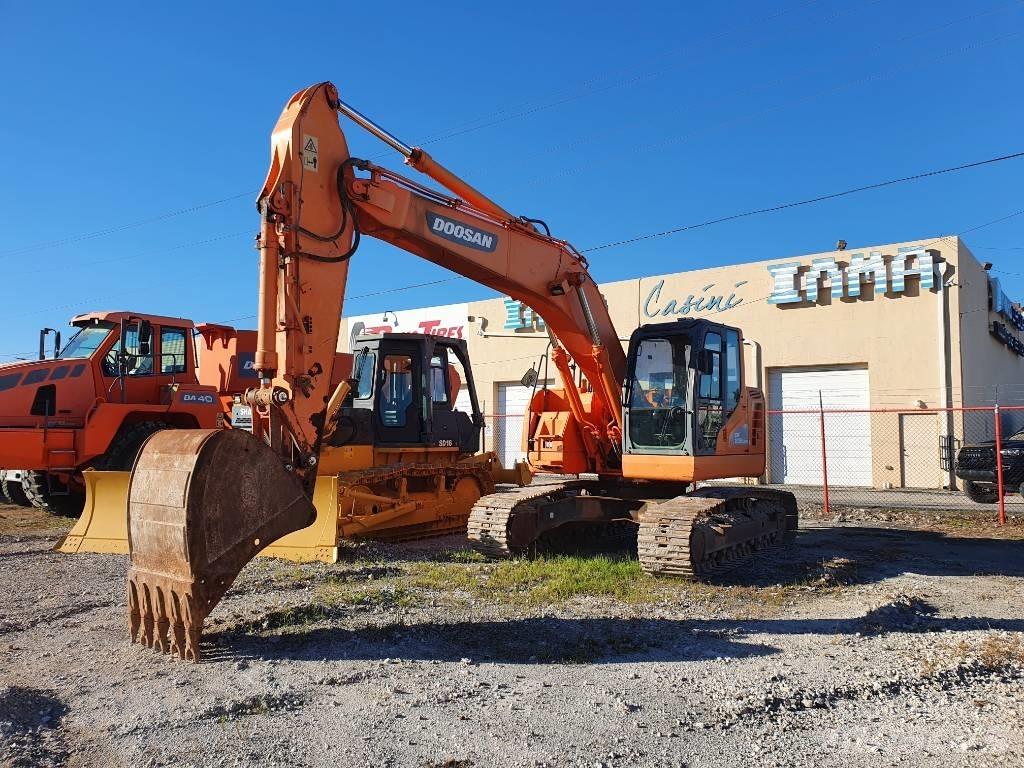 Doosan DX 235 LCR Kāpurķēžu ekskavatori