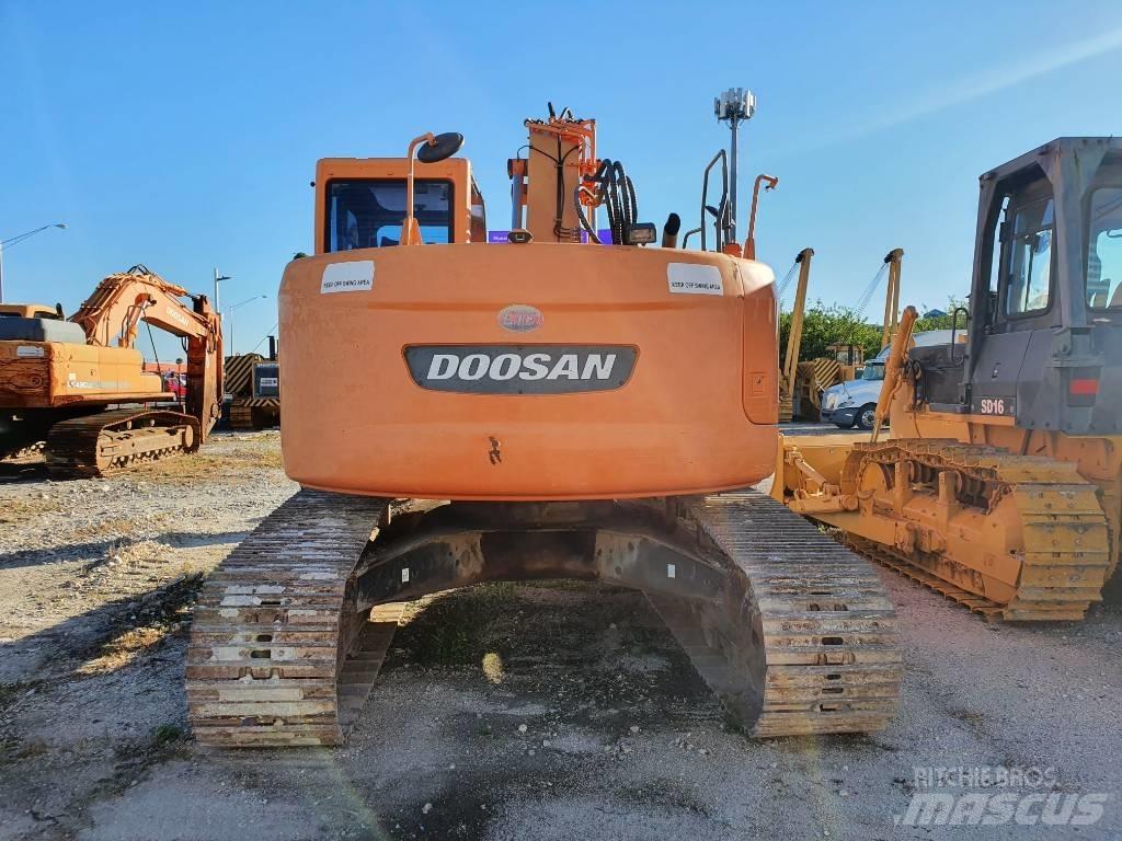 Doosan DX 235 LCR Kāpurķēžu ekskavatori