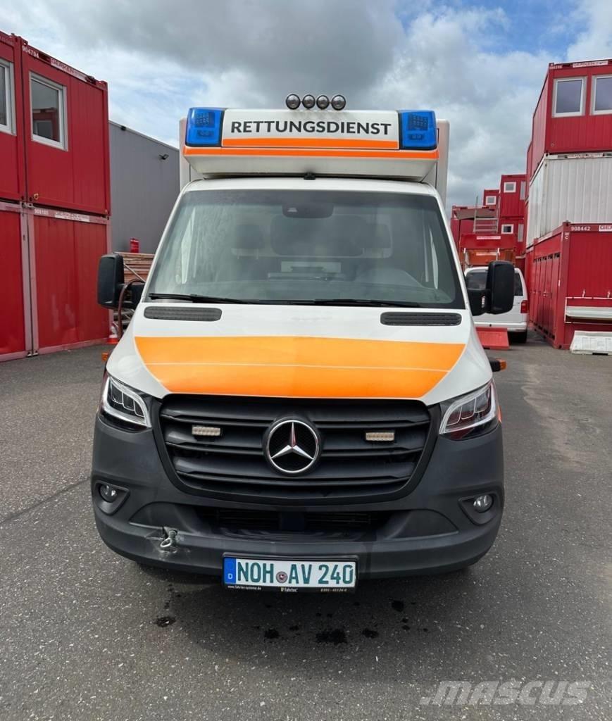Mercedes-Benz 1000 Ātrās palīdzības automašīnas