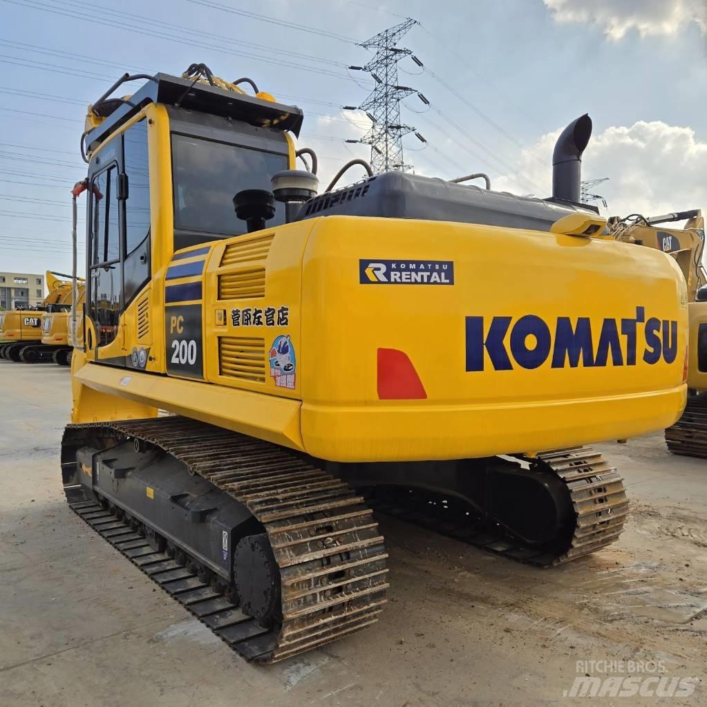 Komatsu PC 200-8 Kāpurķēžu ekskavatori