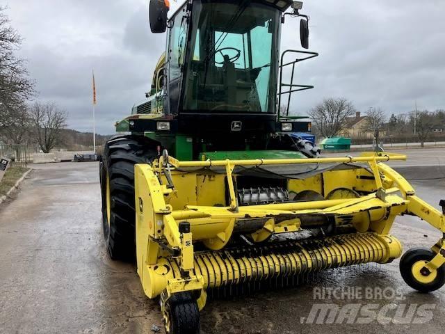 John Deere 6950 Lopbarības novācēji