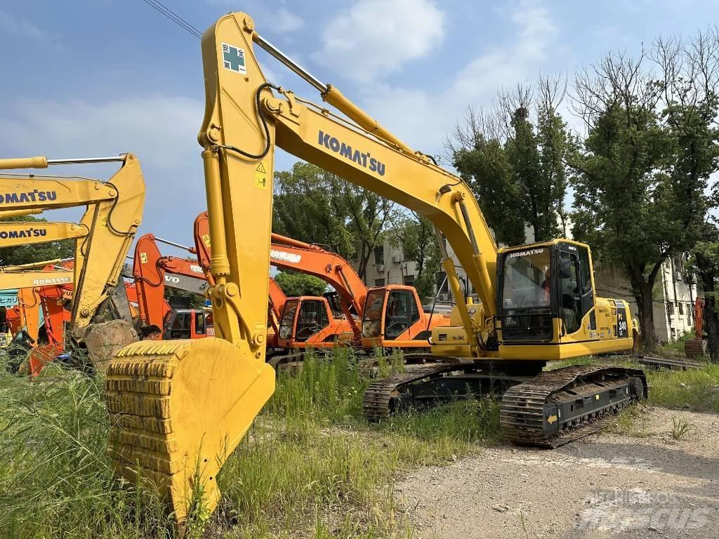 Komatsu PC240-8 Kāpurķēžu ekskavatori