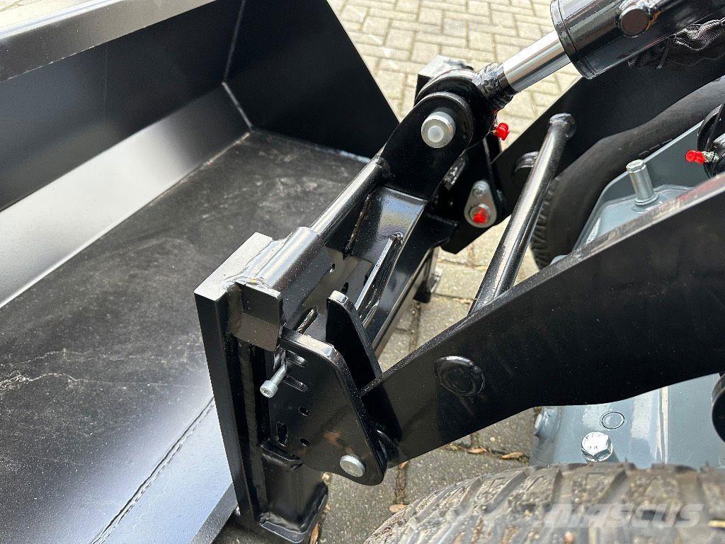 GiANT SK252 skid Īpašie ekskavatori