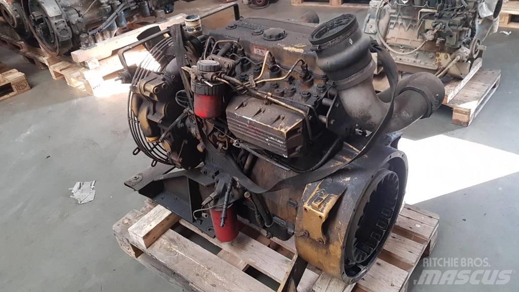 CAT 3054 Dzinēji