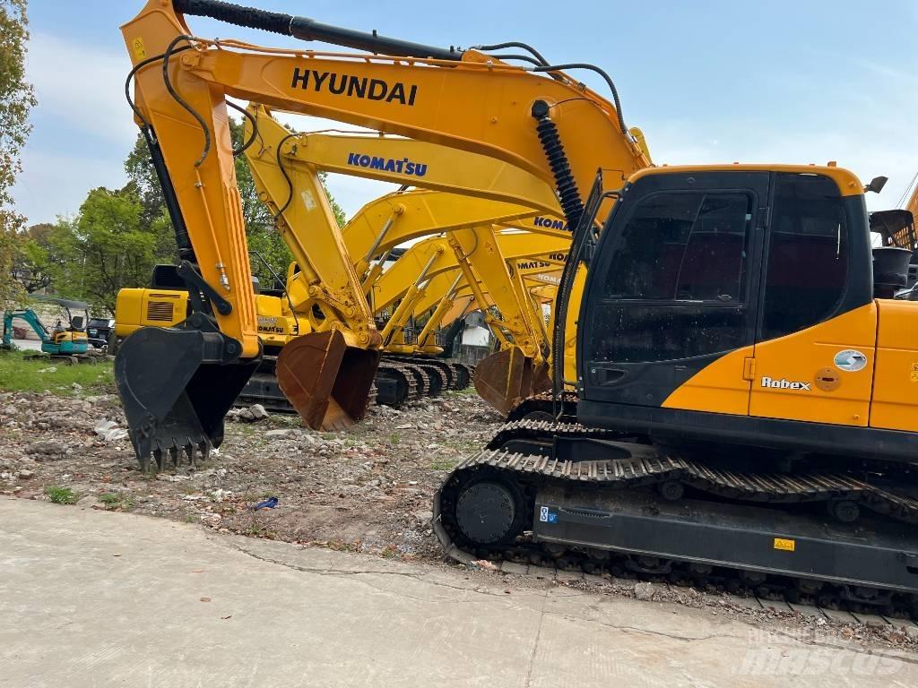 Hyundai 220LC-9S Kāpurķēžu ekskavatori