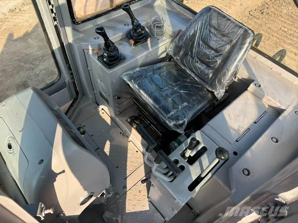 CAT D6G Kāpurķēžu buldozeri