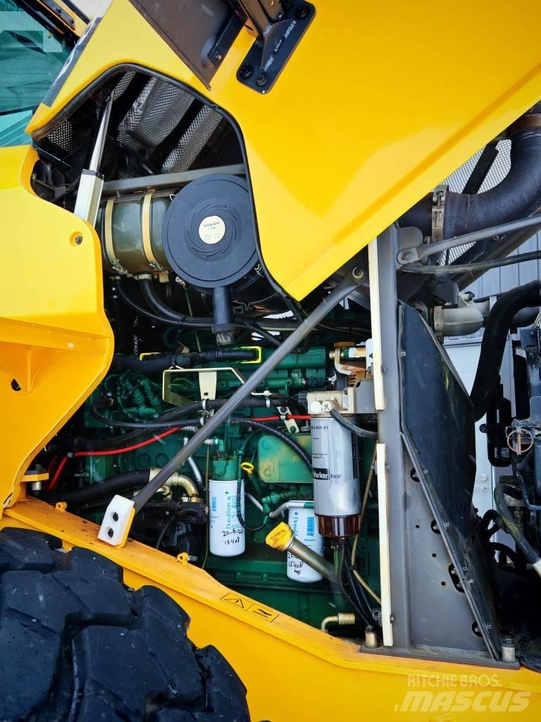 Volvo L 60 G Iekrāvēji uz riteņiem