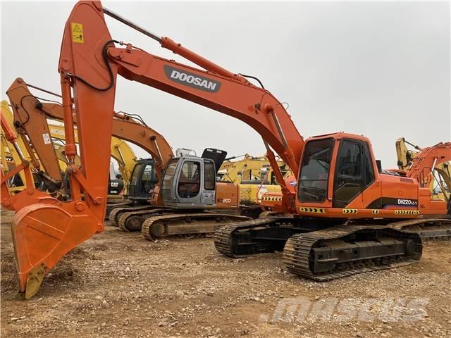 Doosan DH220LC-7 Kāpurķēžu ekskavatori