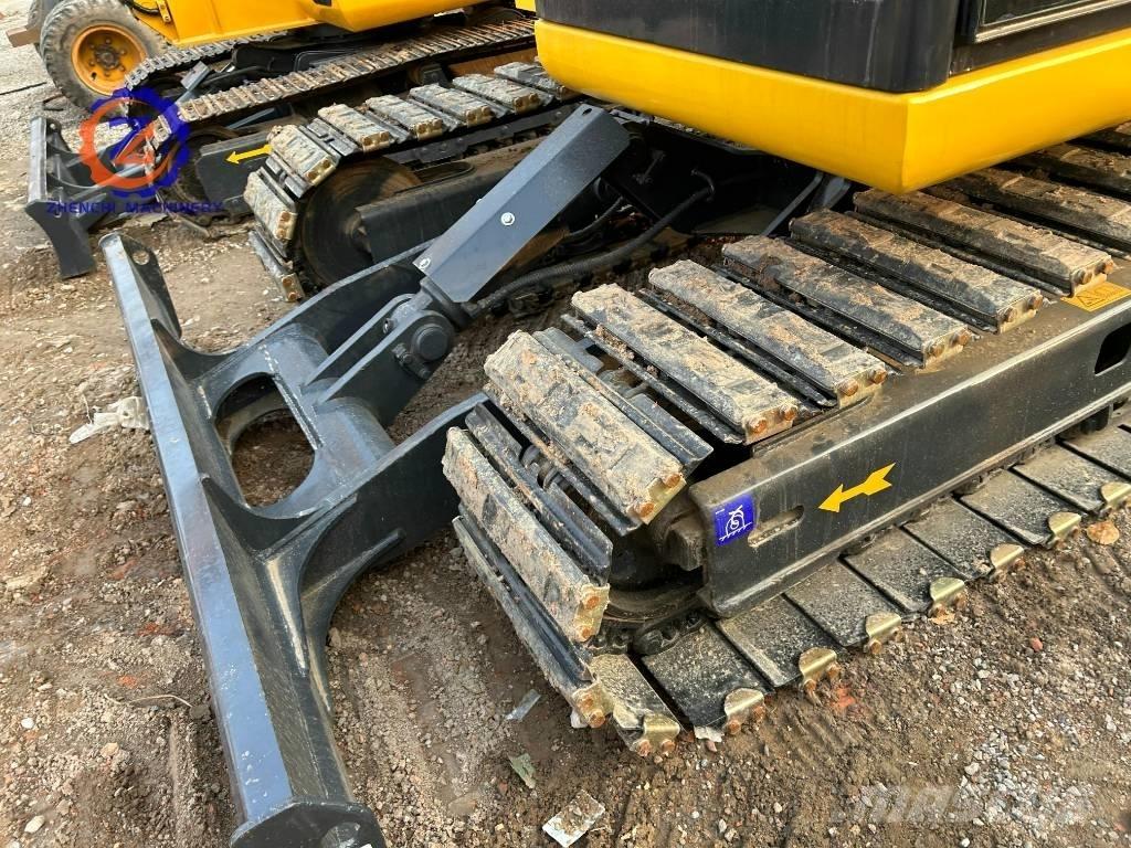 Komatsu PC 70-8 Kāpurķēžu ekskavatori