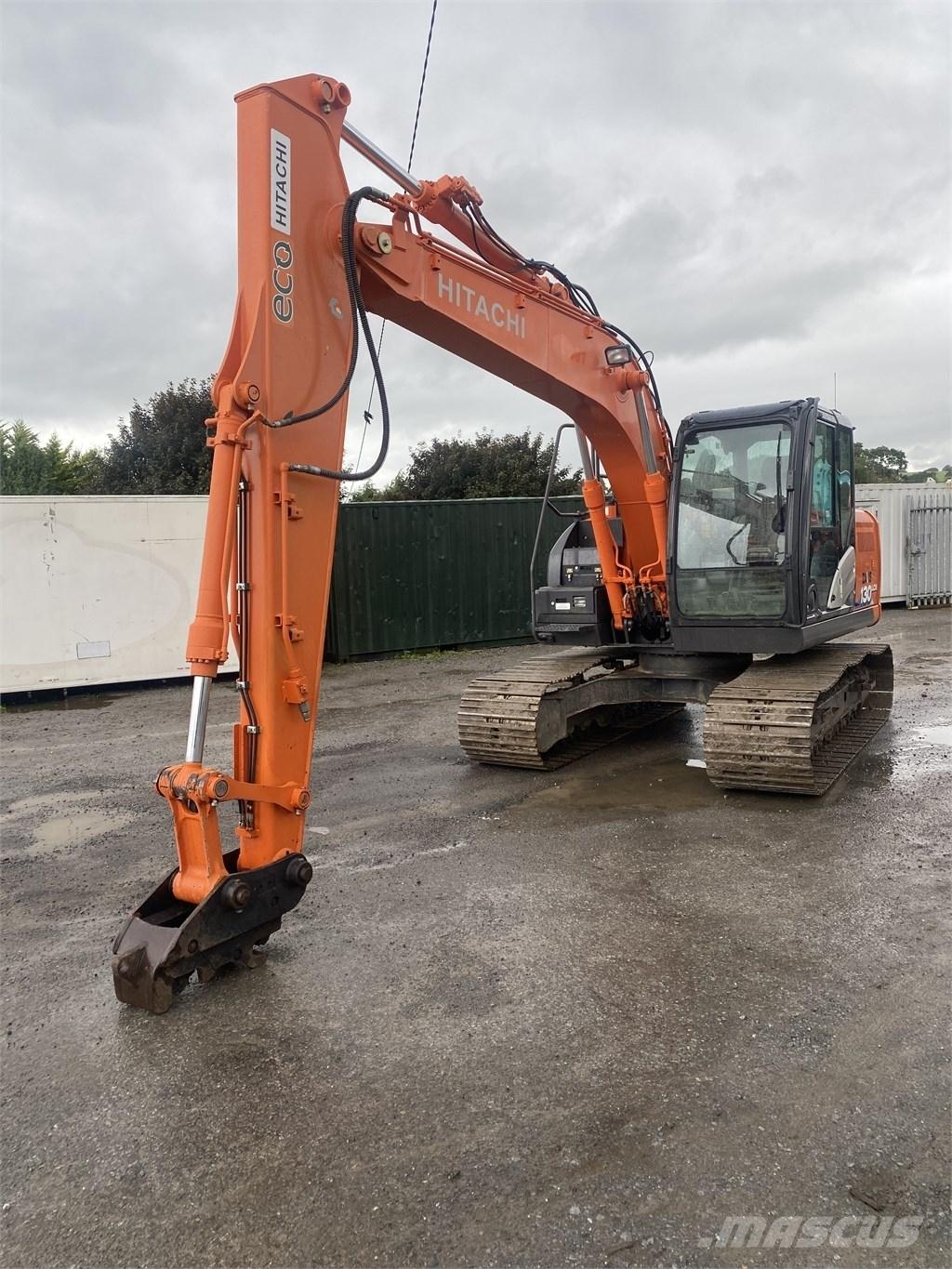 Hitachi 130-6 Kāpurķēžu ekskavatori
