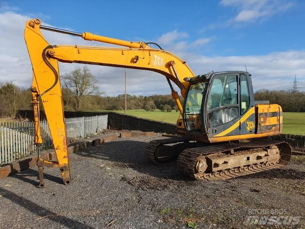 JCB JS 130 Kāpurķēžu ekskavatori