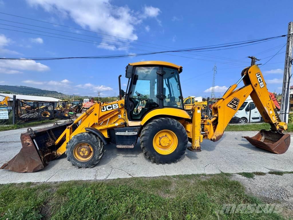 JCB 3 CX Ekskavatori-iekrāvēji